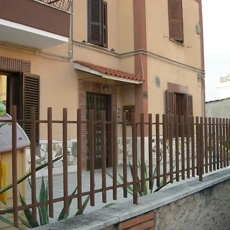 Holiday home Vacanze Deaf Rome